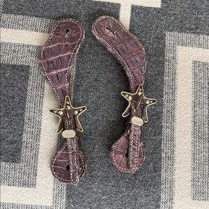 Elegant Purple Leather Star Buckle Spur Straps